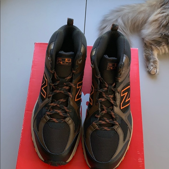 New Balance Sneakers - Picture 1 of 6